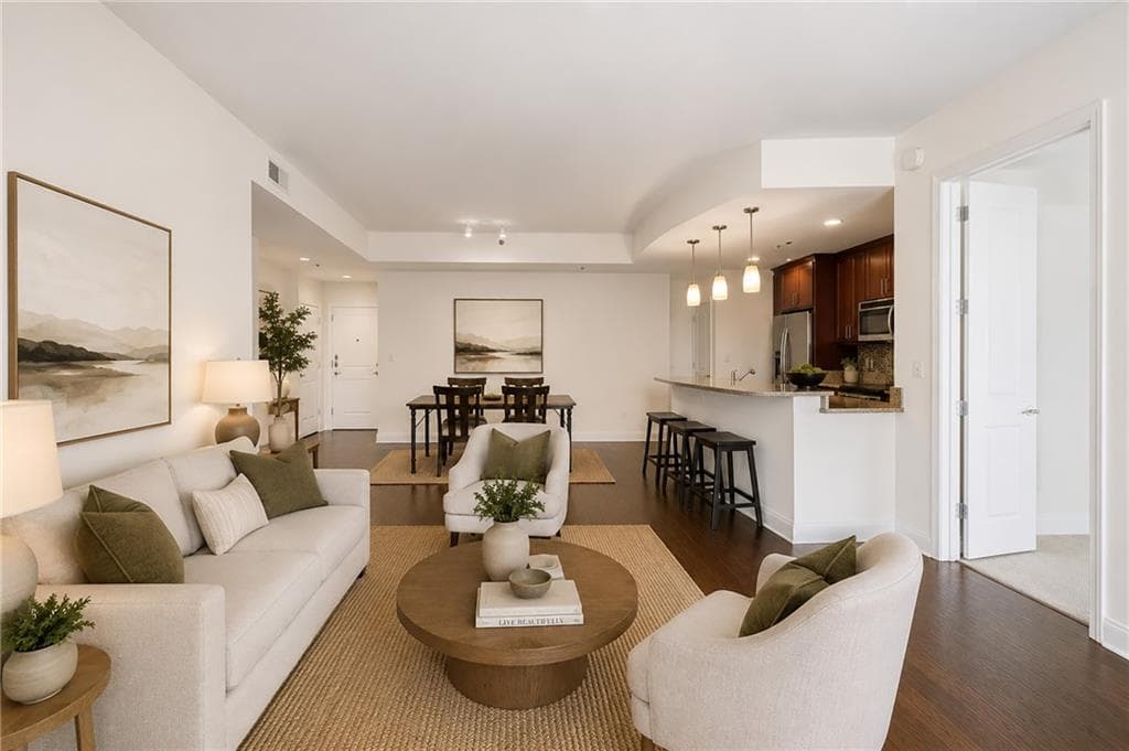 1 bedroom, 2 bathroom, 1,244 sq ft condominium for sale at 270 17th Street 3205, Atlanta, GA 30363 — photo 4