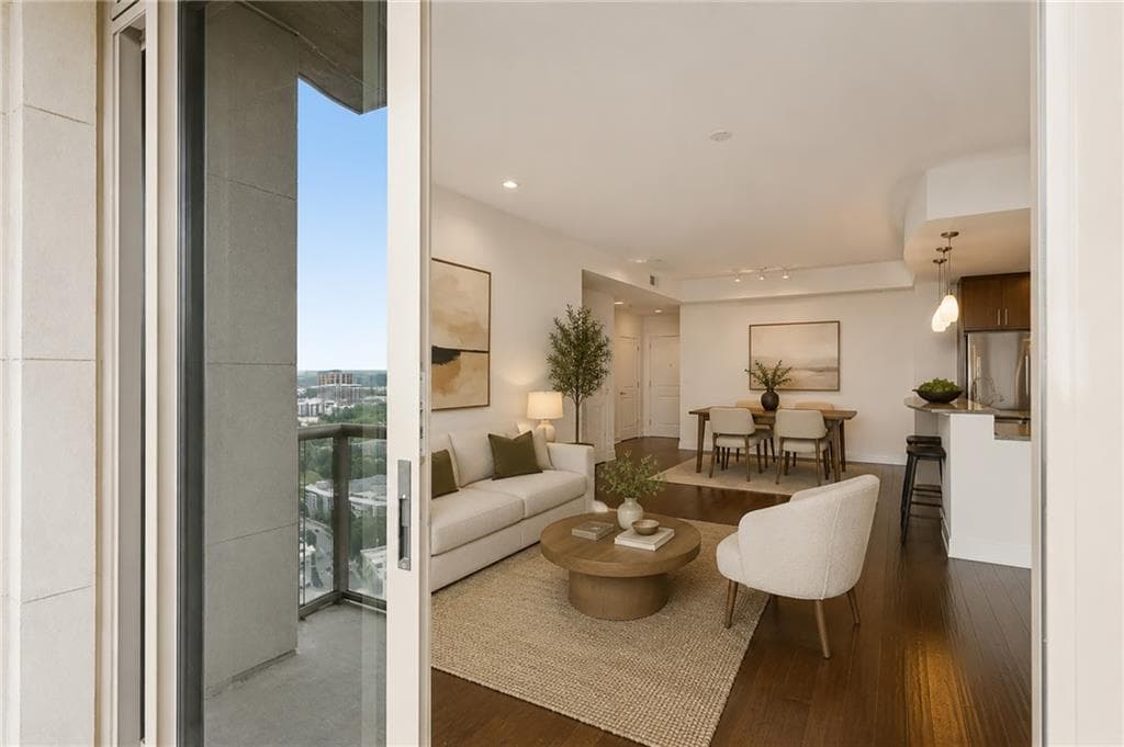 1 bedroom, 2 bathroom, 1,244 sq ft condominium for sale at 270 17th Street 3205, Atlanta, GA 30363 — photo 6