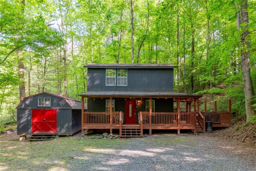 2 bedroom, 2 bathroom, 768 sq ft home for sale at 257 Pen Drive, Ellijay, GA
