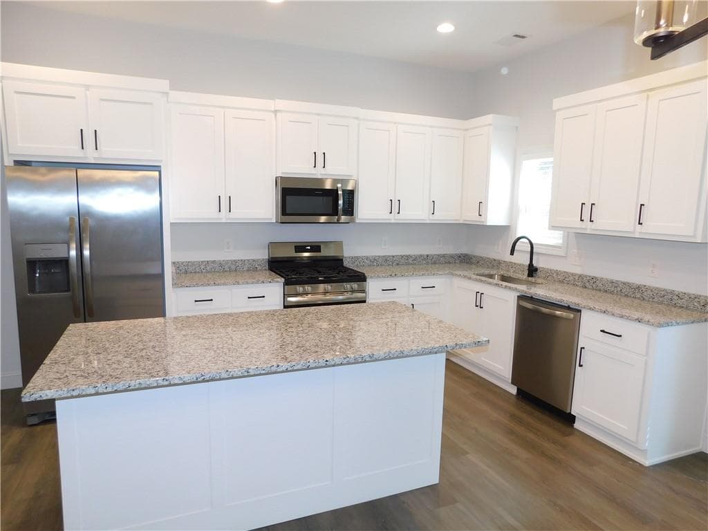 3 bedroom, 3 bathroom, 1,985 sq ft single family residence for rent at 310 Harmony Drive Road, Dahlonega, GA 30533 for $2,395 a month — photo 7