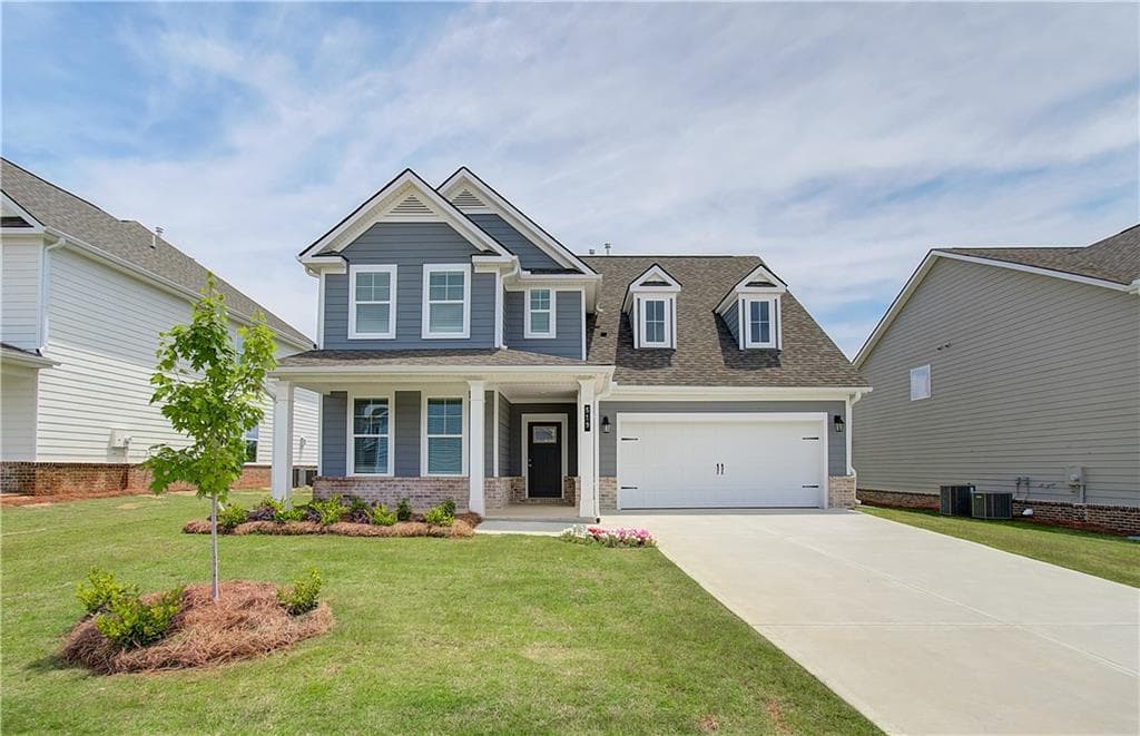 4 bedroom, 3 bathroom, 2,997 sq ft single family residence for sale at 301 Arnewood Circle, Mcdonough, GA 30253