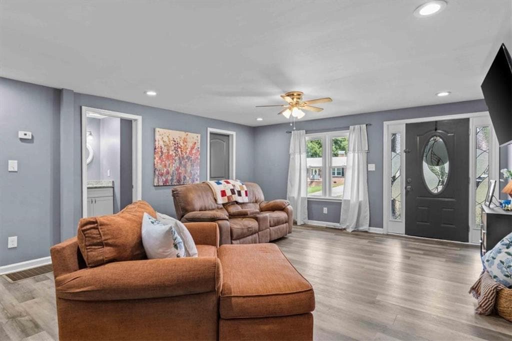 3 bedroom, 2 bathroom, 1,204 sq ft single family residence for sale at 210 Poplar Street, Bowdon, GA 30108 — photo 9
