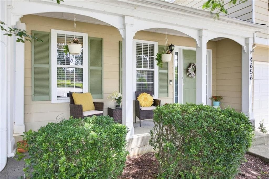 4 bedroom, 3 bathroom, 1,773 sq ft single family residence under contract at 4656 Grove Court, Acworth, GA 30101 — photo 4