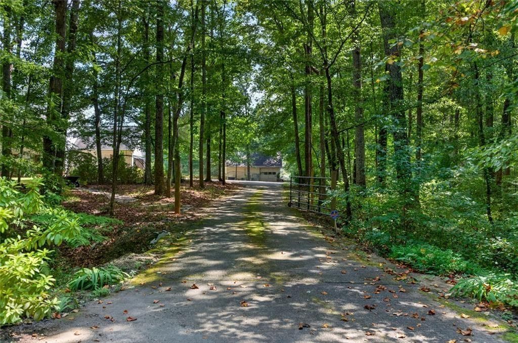 4 bedroom, 4 bathroom, 3,356 sq ft single family residence for sale at 961 Birdie Road, Griffin, GA 30223 — photo 8