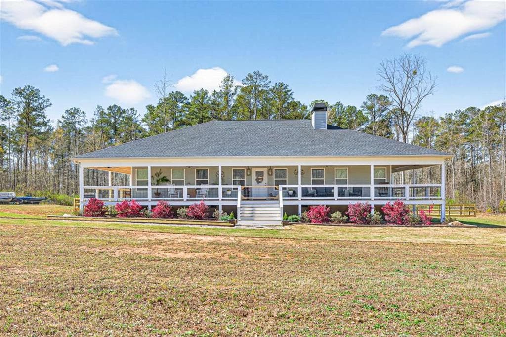 3 bedroom, 2 bathroom, 1,914 sq ft single family residence for sale at 2361 County Line Rd, Mansfield, GA 30055