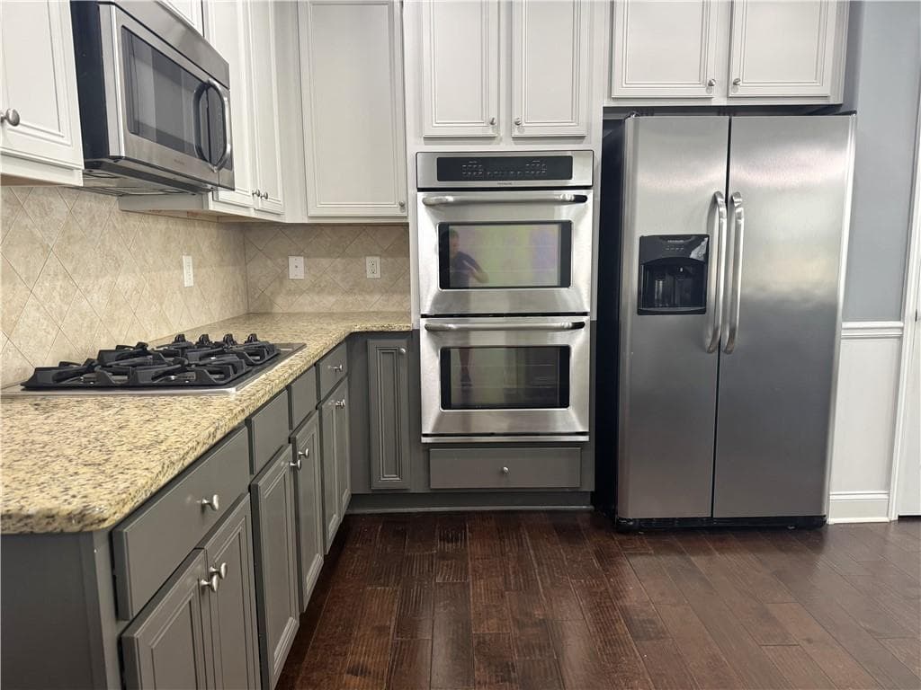 4 bedroom, 3 bathroom, 3,378 sq ft single family residence for rent at 4215 Hopewell Manor Dr, Cumming, GA 30028 for $2,650 a month — photo 8
