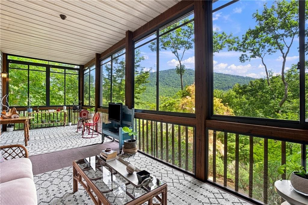 3 bedroom, 3 bathroom, 2,743 sq ft single family residence for sale at 676 Alpine Drive, Jasper, GA 30143 — photo 6