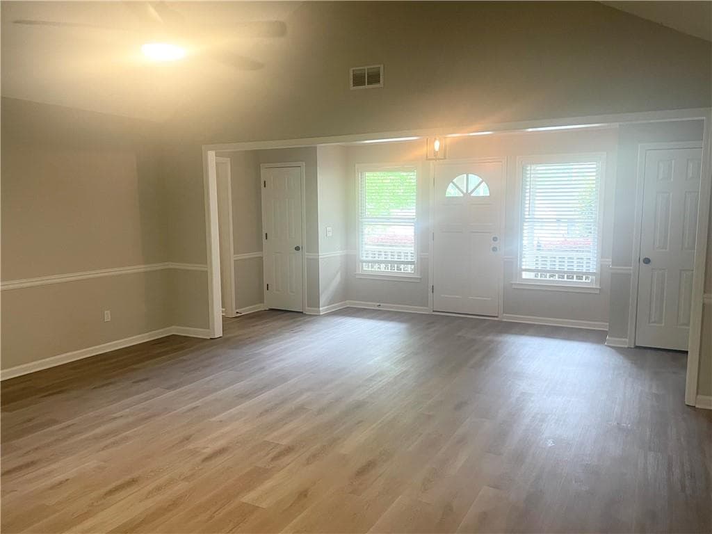 3 bedroom, 2 bathroom, 1,860 sq ft single family residence for rent at 210 Buck Run, Loganville, GA 30052 for $2,499 a month — photo 4