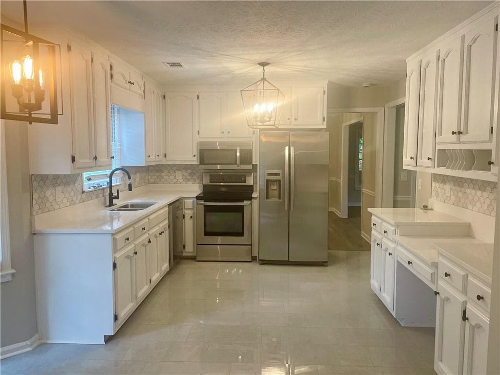 3 bedroom, 2 bathroom, 1,860 sq ft single family residence for rent at 210 Buck Run, Loganville, GA 30052 for $2,499 a month — photo 6