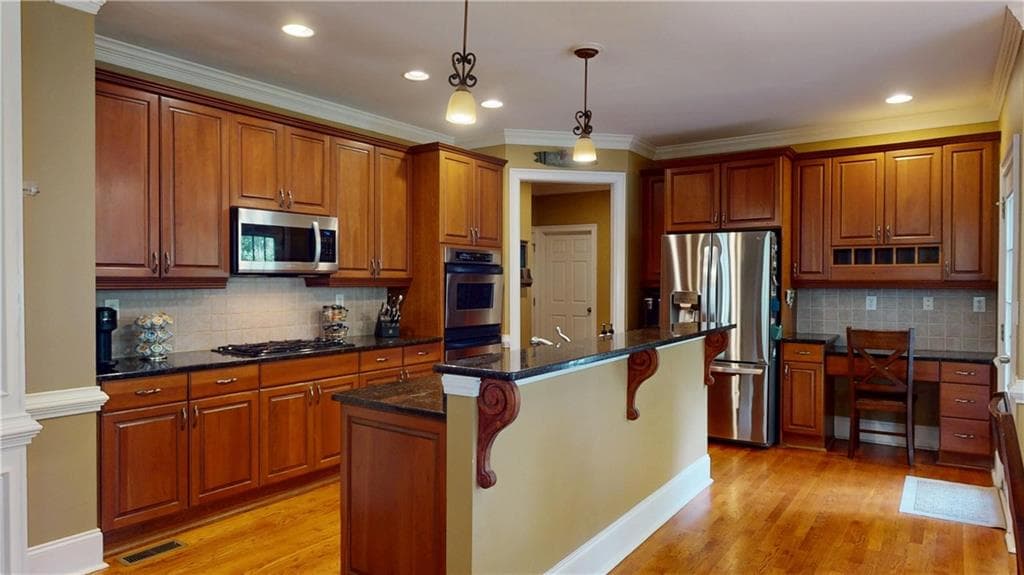6 bedroom, 5 bathroom, 4,692 sq ft single family residence for sale at 3755 Maryhill Lane, Kennesaw, GA 30152 — photo 9