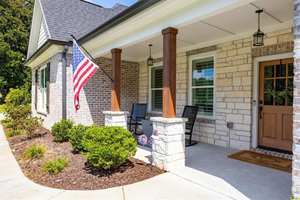 4 bedroom, 4 bathroom, 4,195 sq ft single family residence for sale at 4590 Franklin Goldmine Road, Cumming, GA 30028 — photo 6