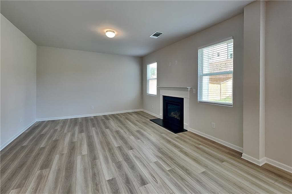 4 bedroom, 3 bathroom, 1,714 sq ft single family residence for rent at 177 Bloomfield Circle, Canton, GA 30114 for $2,100 a month — photo 2