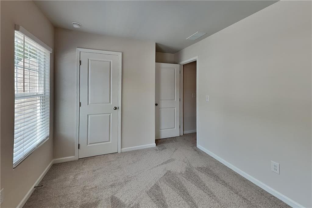 4 bedroom, 3 bathroom, 1,714 sq ft single family residence for rent at 177 Bloomfield Circle, Canton, GA 30114 for $2,100 a month — photo 10
