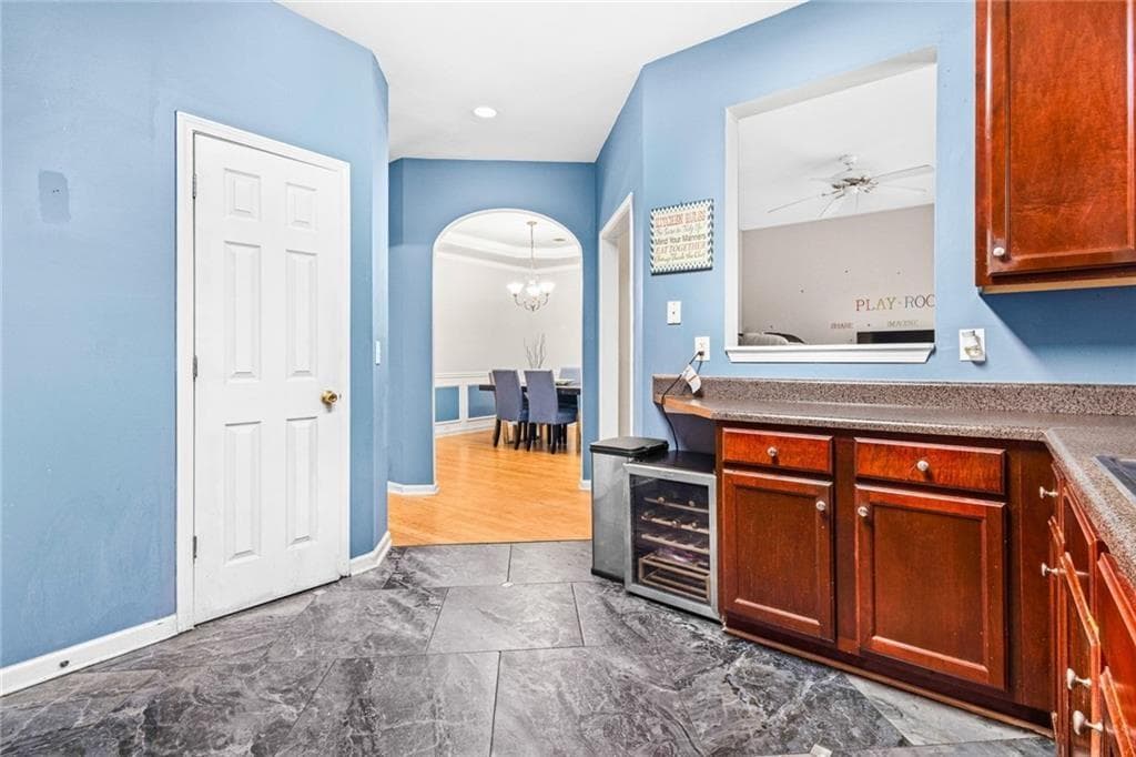 3 bedroom, 3 bathroom, 2,274 sq ft townhouse for sale at 2353 Maplewood Court 25, Atlanta, GA 30339 — photo 8