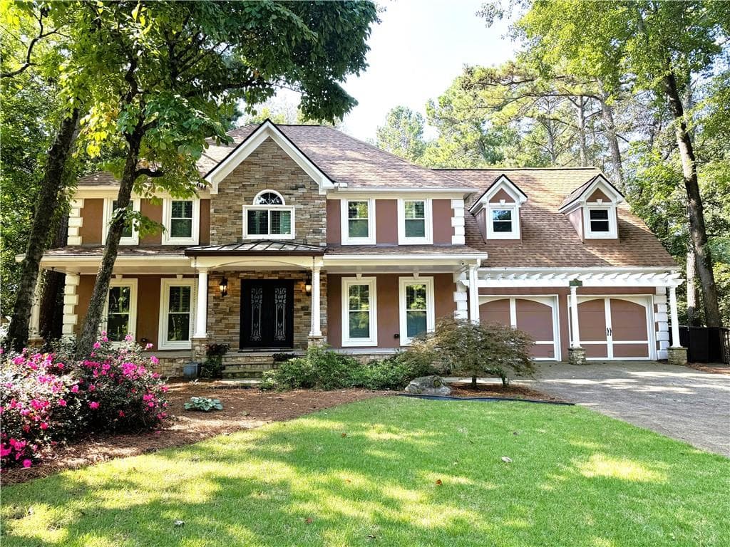 4 bedroom, 4 bathroom, 2,847 sq ft single family residence for rent at 11820 Highland Colony Dr, Roswell, GA 30075 for $3,595 a month