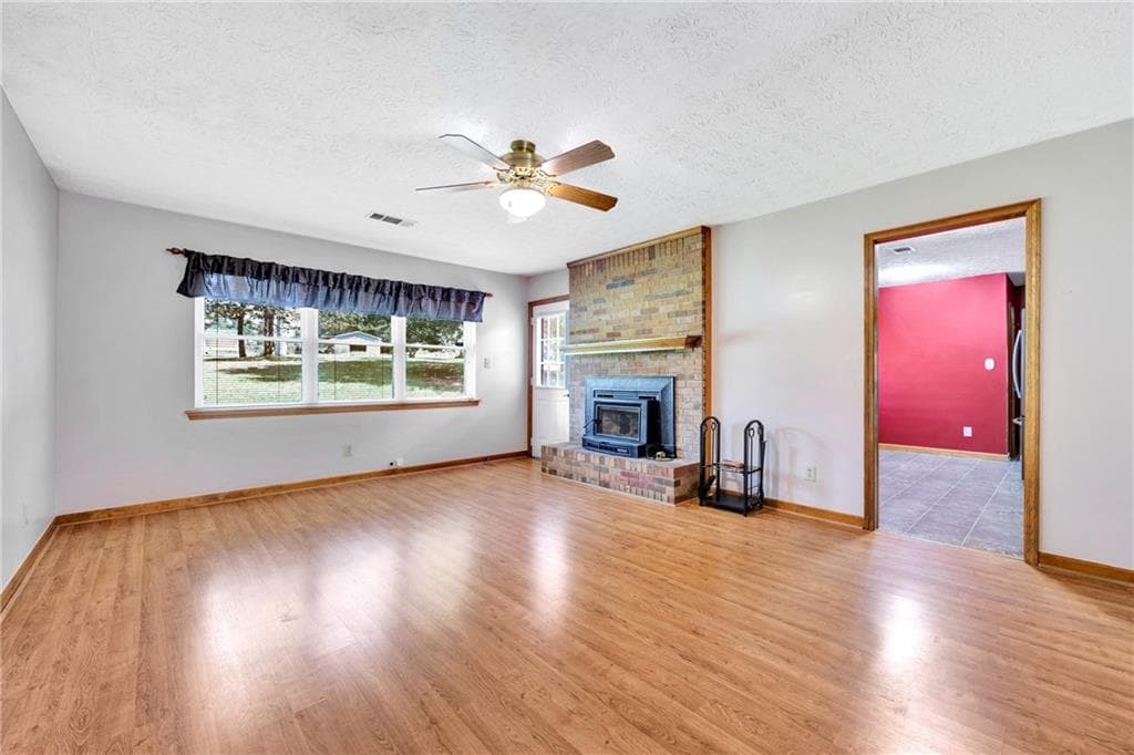 3 bedroom, 3 bathroom, 2,006 sq ft single family residence for sale at 234 Glad Dale Drive, Conyers, GA 30094 — photo 6