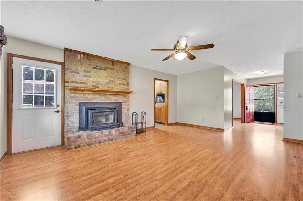3 bedroom, 3 bathroom, 2,006 sq ft single family residence for sale at 234 Glad Dale Drive, Conyers, GA 30094 — photo 7