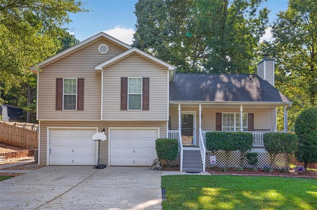 4 bedroom, 3 bathroom, 1,778 sq ft single family residence for sale at 1578 Madison Court, Bethlehem, GA 30620 — photo 1 of 50