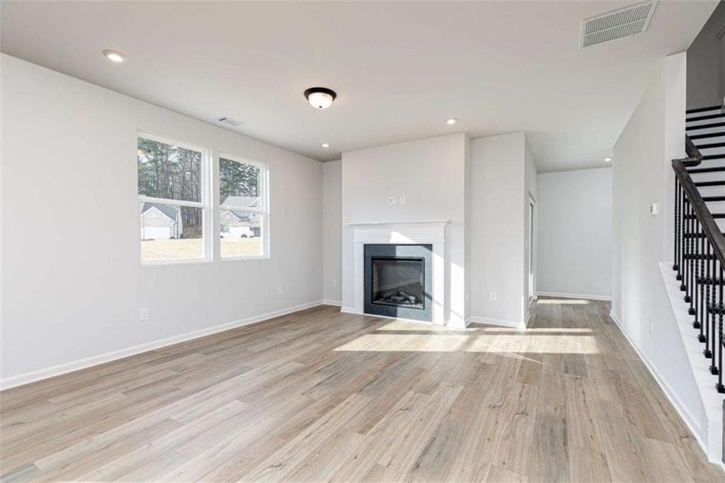 3 bedroom, 3 bathroom, 2,729 sq ft single family residence for sale at 3129 Cambridge Mill Street, Acworth, GA 30102 — photo 9
