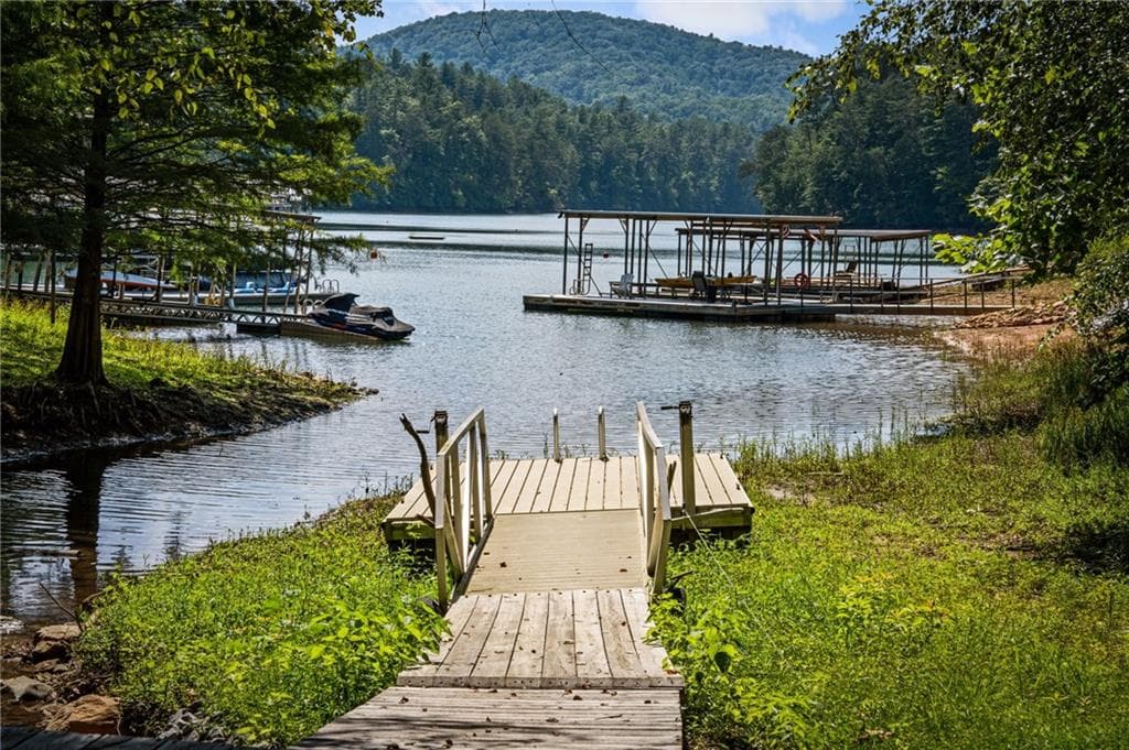 3 bedroom, 3 bathroom, 2,244 sq ft single family residence for sale at 37 Misty Mountain Overlook, Morganton, GA 30560 — photo 4