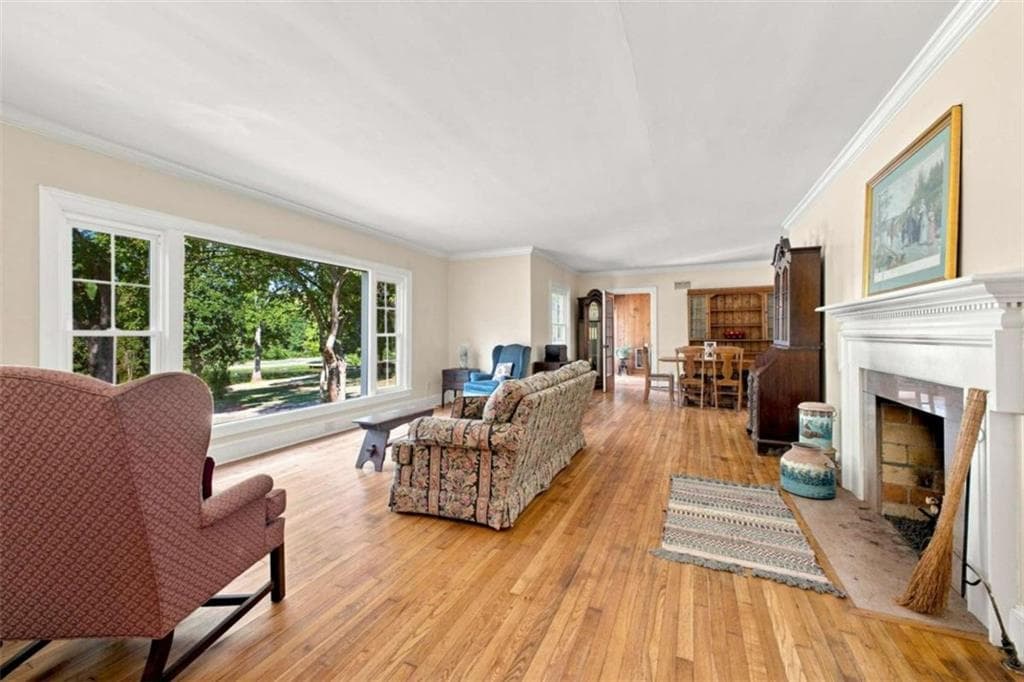 2 bedroom, 1 bathroom, 1,791 sq ft single family residence for sale at 8 Perry Farm Road, Cave Spring, GA 30124 — photo 8
