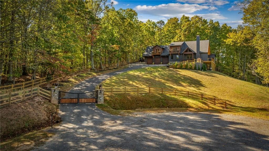5 bedroom, 5 bathroom, 4,500 sq ft single family residence for sale at 437 Big Valley Drive, Morganton, GA 30560 — photo 4