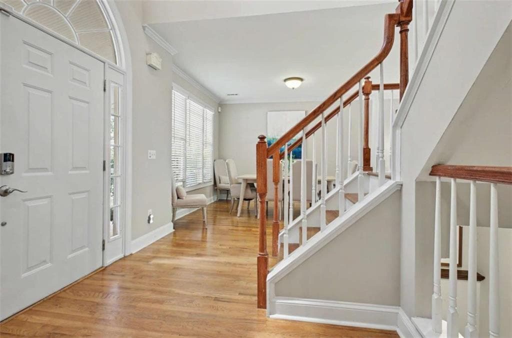 4 bedroom, 4 bathroom, 3,400 sq ft single family residence for sale at 1020 Patina Pt, Peachtree City, GA 30269 — photo 3