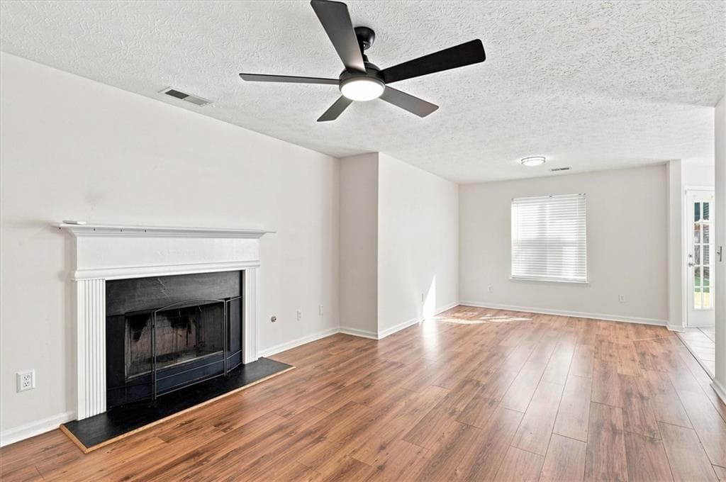4 bedroom, 3 bathroom, 1,695 sq ft single family residence for sale at 2928 Noah Drive, Acworth, GA 30101 — photo 10