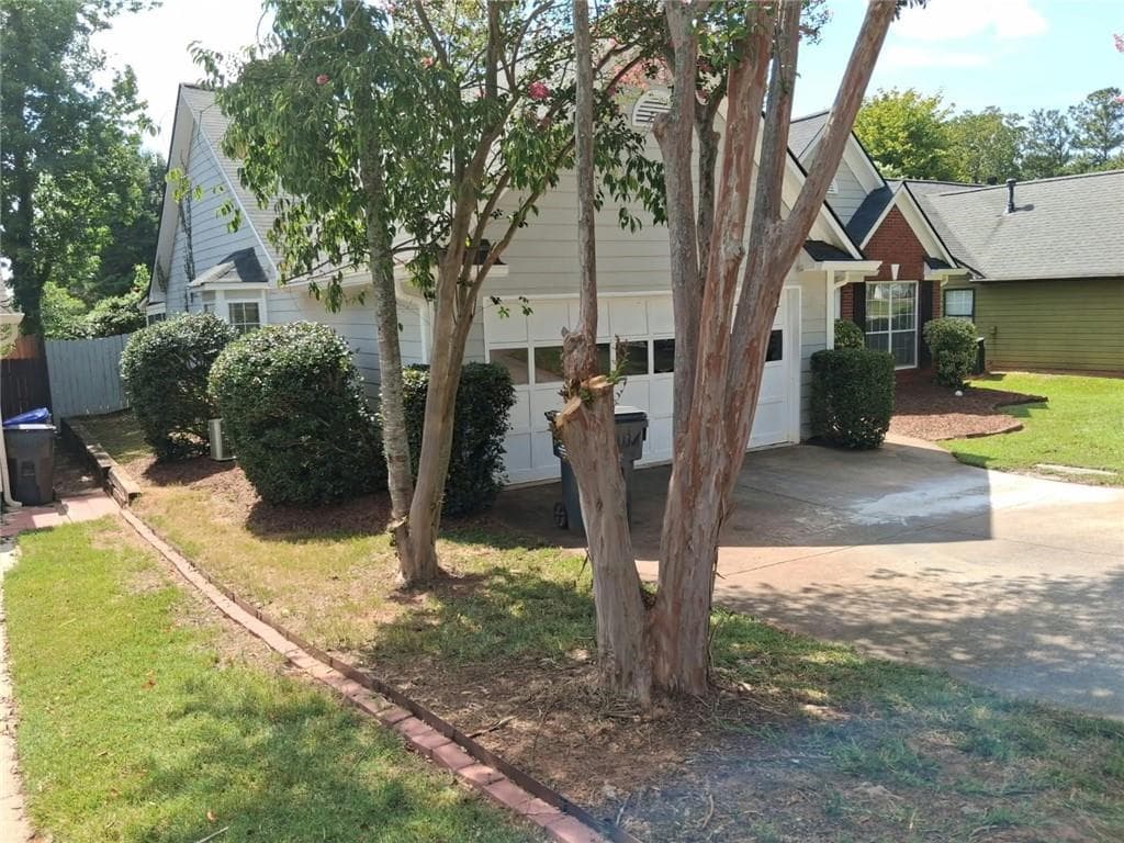 3 bedroom, 2 bathroom, 1,498 sq ft single family residence for sale at 764 Avalon Forest Way, Lawrenceville, GA 30044 — photo 10