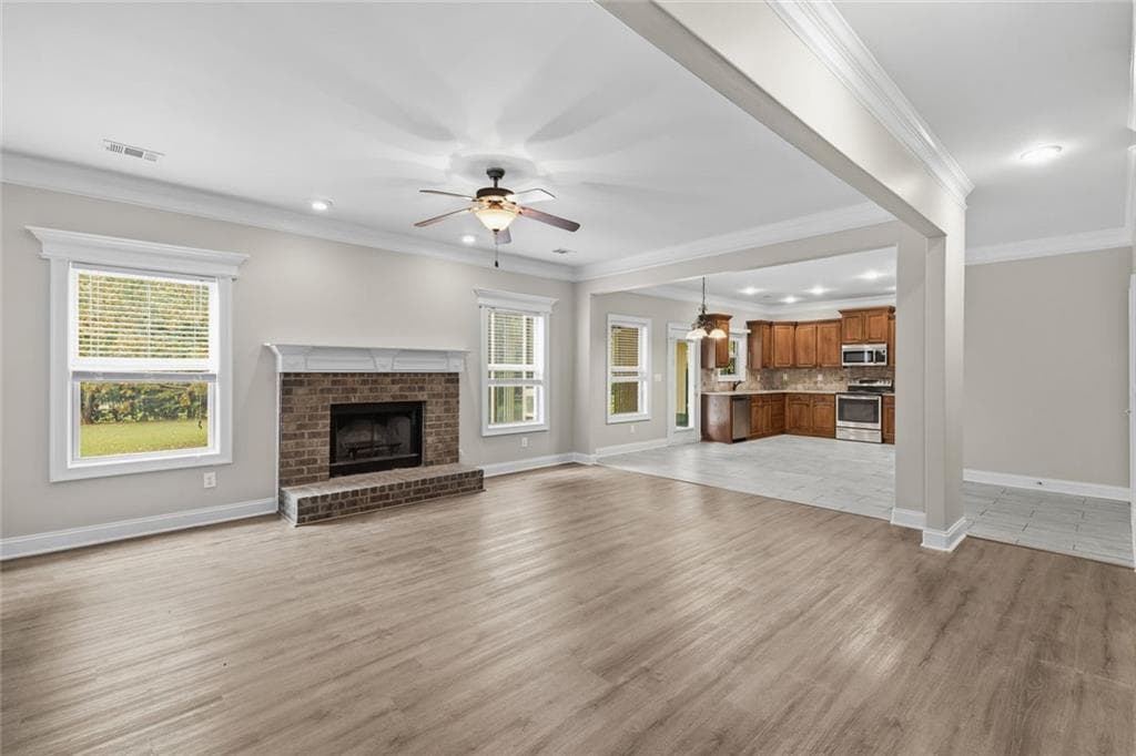 5 bedroom, 3 bathroom, 4,064 sq ft single family residence under contract at 316 Norway Spruce Court, Locust Grove, GA 30248 — photo 8