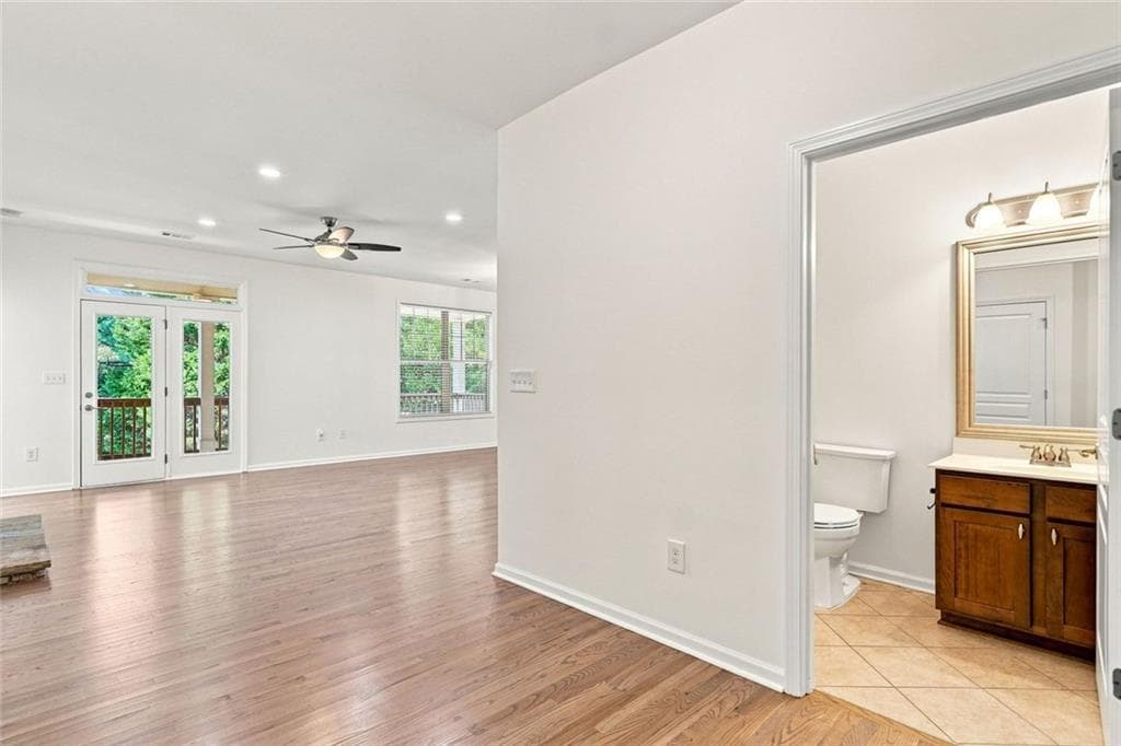 2 bedroom, 2 bathroom, 1,598 sq ft single family residence for sale at 238 Balsam Drive, Canton, GA 30114 — photo 7