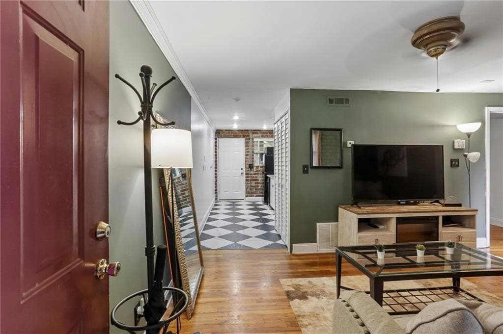 1 bedroom, 1 bathroom condominium for sale at 24 Daniel Street 6, Atlanta, GA 30312 — photo 3