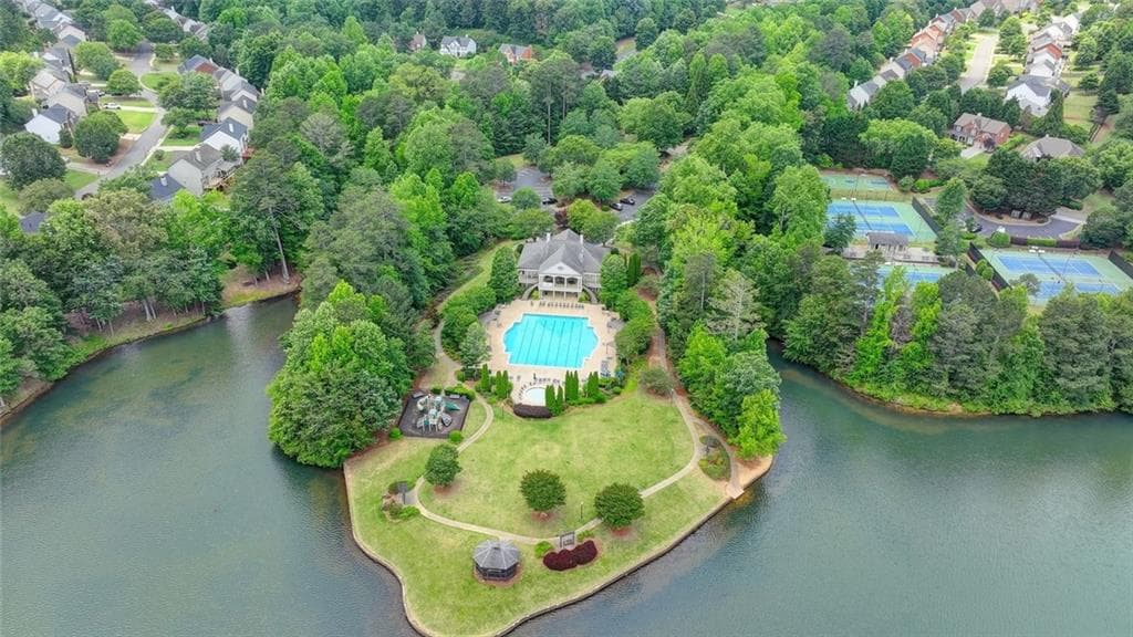 3 bedroom, 3 bathroom, 2,882 sq ft single family residence for sale at 1105 Bookhout Drive, Cumming, GA 30041 — photo 2