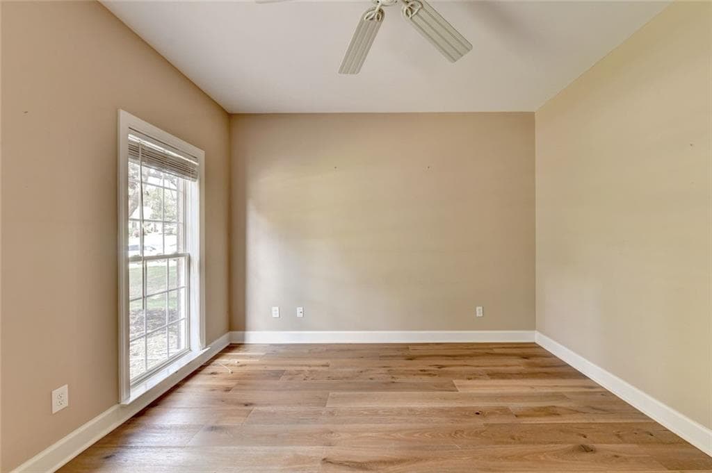 3 bedroom, 3 bathroom, 2,882 sq ft single family residence for sale at 1105 Bookhout Drive, Cumming, GA 30041 — photo 8