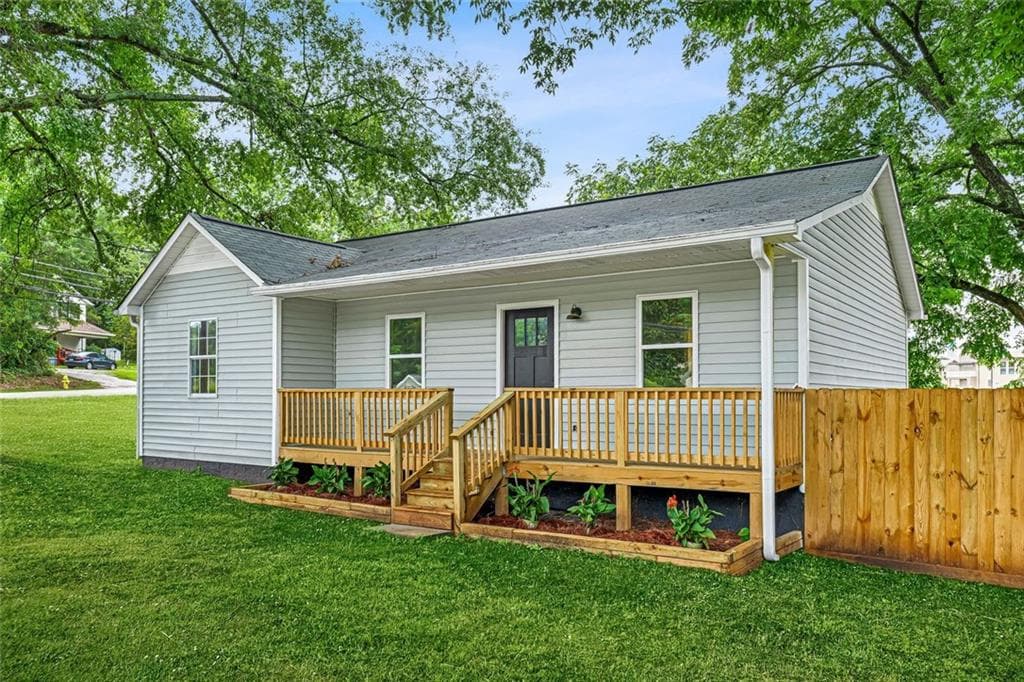 3 bedroom, 2 bathroom, 1,027 sq ft single family residence for sale at 443 Walker Street, Villa Rica, GA 30180