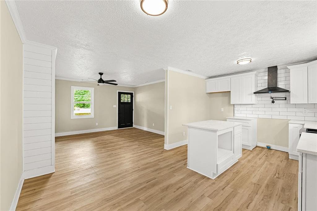 3 bedroom, 2 bathroom, 1,027 sq ft single family residence for sale at 443 Walker Street, Villa Rica, GA 30180 — photo 7