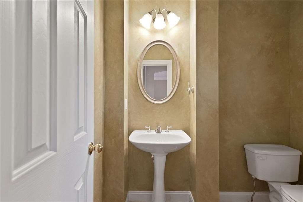 3 bedroom, 4 bathroom, 3,500 sq ft townhouse for rent at 5826 Riverstone Circle, Atlanta, GA 30339 for $3,600 a month — photo 4