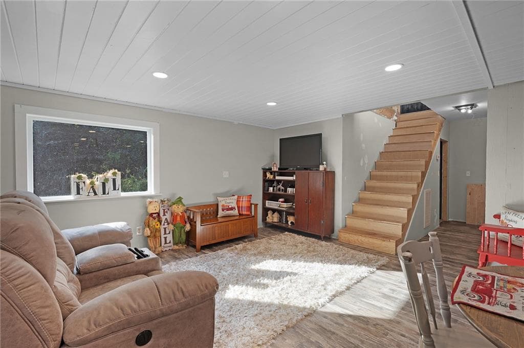 3 bedroom, 2 bathroom, 1,716 sq ft single family residence for sale at 678 River Bend Road, Plainville, GA 30733 — photo 8