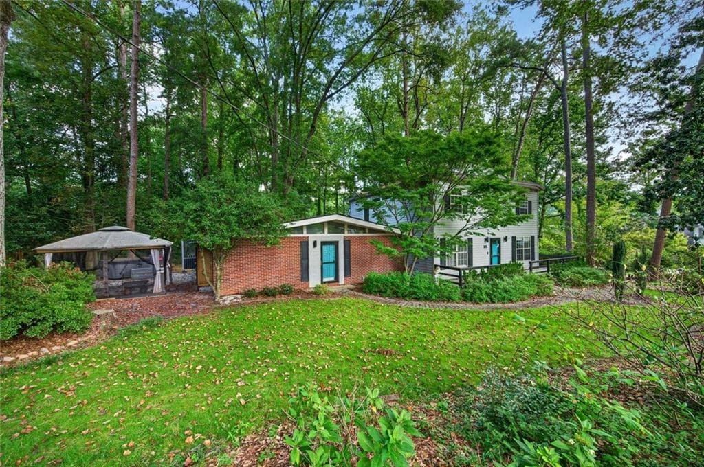 4 bedroom, 5 bathroom, 3,208 sq ft single family residence for sale at 2447 E Osborne Road, Atlanta, GA 30319 — photo 3