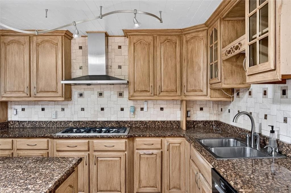 4 bedroom, 5 bathroom, 3,208 sq ft single family residence for sale at 2447 E Osborne Road, Atlanta, GA 30319 — photo 10