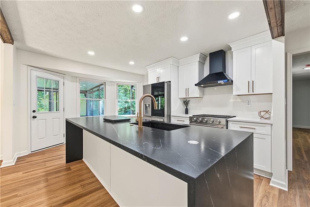 3 bedroom, 2 bathroom, 2,456 sq ft single family residence for sale at 291 Crabapple Court, Powder Springs, GA 30127 — photo 10