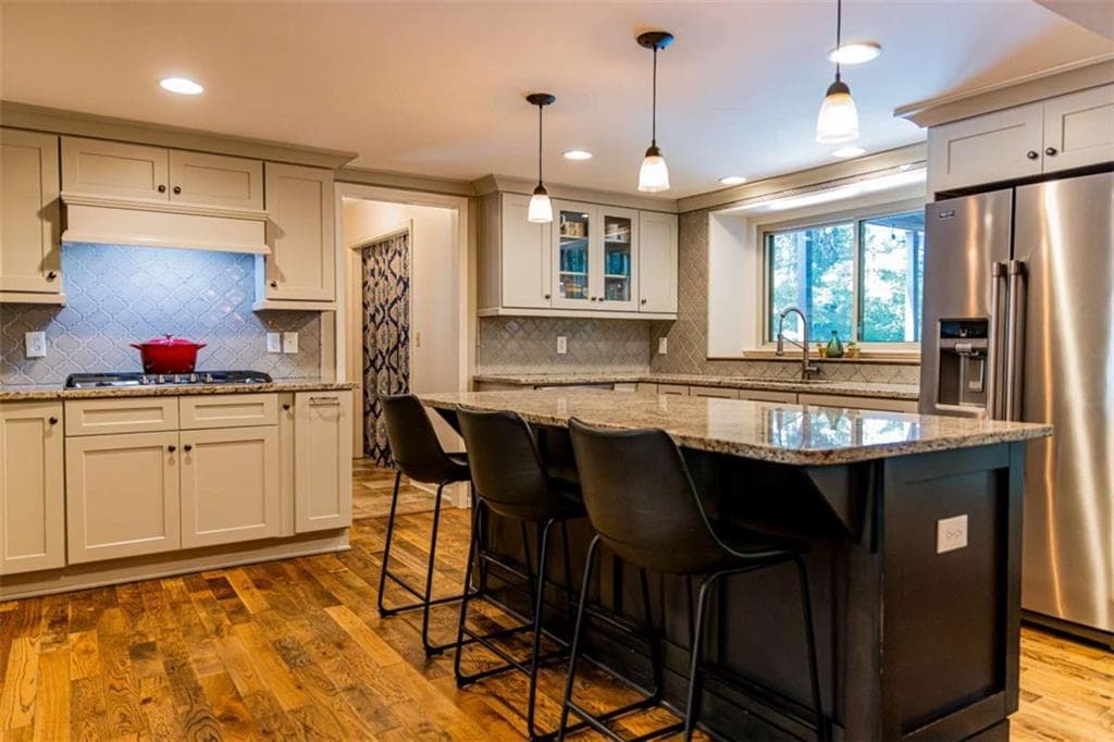 4 bedroom, 3 bathroom, 3,896 sq ft single family residence for sale at 108 Rollingwood Circle, Rome, GA 30165 — photo 3