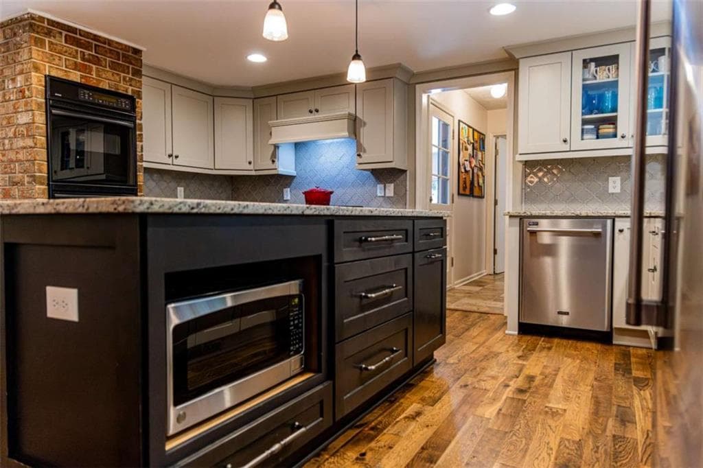 4 bedroom, 3 bathroom, 3,896 sq ft single family residence for sale at 108 Rollingwood Circle, Rome, GA 30165 — photo 8