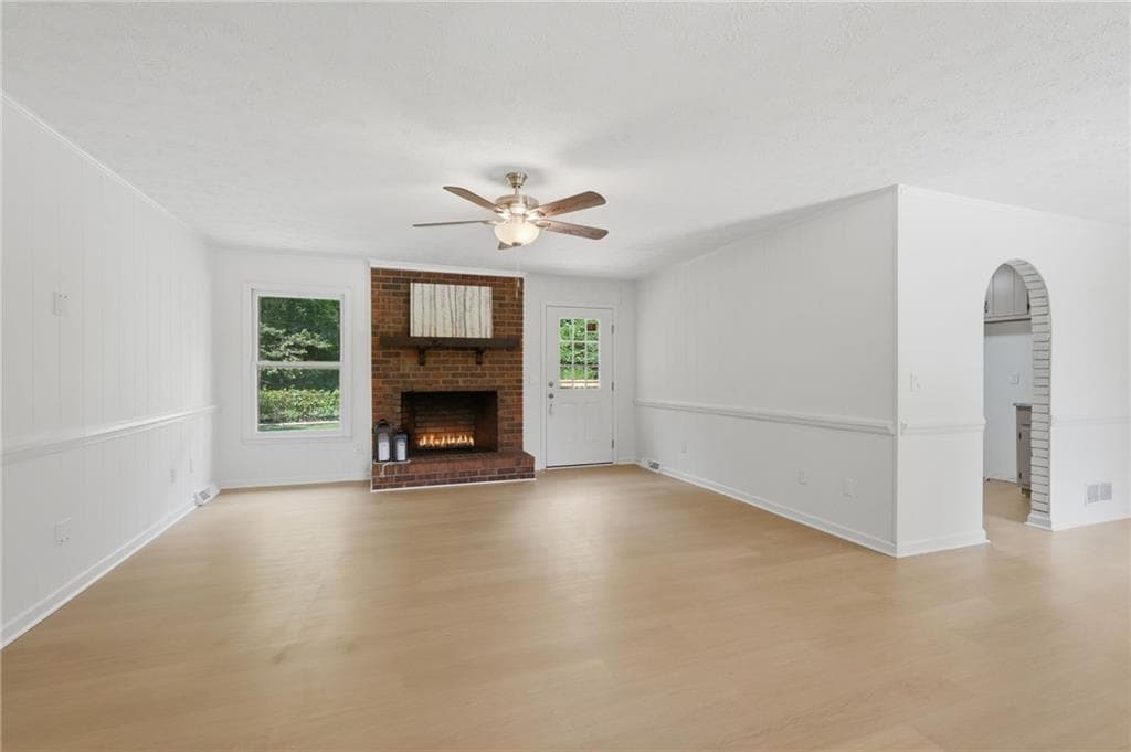 3 bedroom, 3 bathroom, 2,530 sq ft single family residence under contract at 3758 Woodlane Road, Gainesville, GA 30506 — photo 7