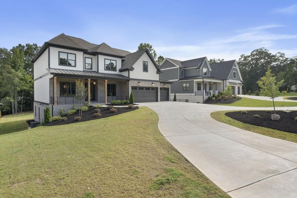 5 bedroom, 6 bathroom, 4,600 sq ft single family residence for sale at 2255 Buford Dam Road, Buford, GA 30518 — photo 2
