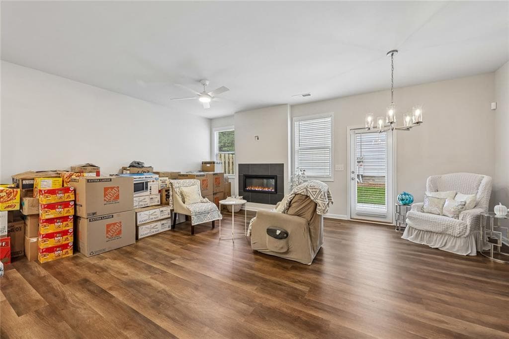 3 bedroom, 3 bathroom, 1,748 sq ft townhouse under contract at 5151 Longview Run Run, Decatur, GA 30035 — photo 4