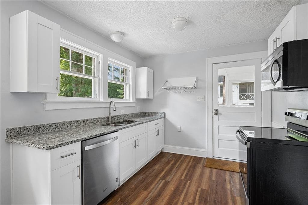 triplex for sale at 472 Burlington Road, Atlanta, GA 30307 — photo 9