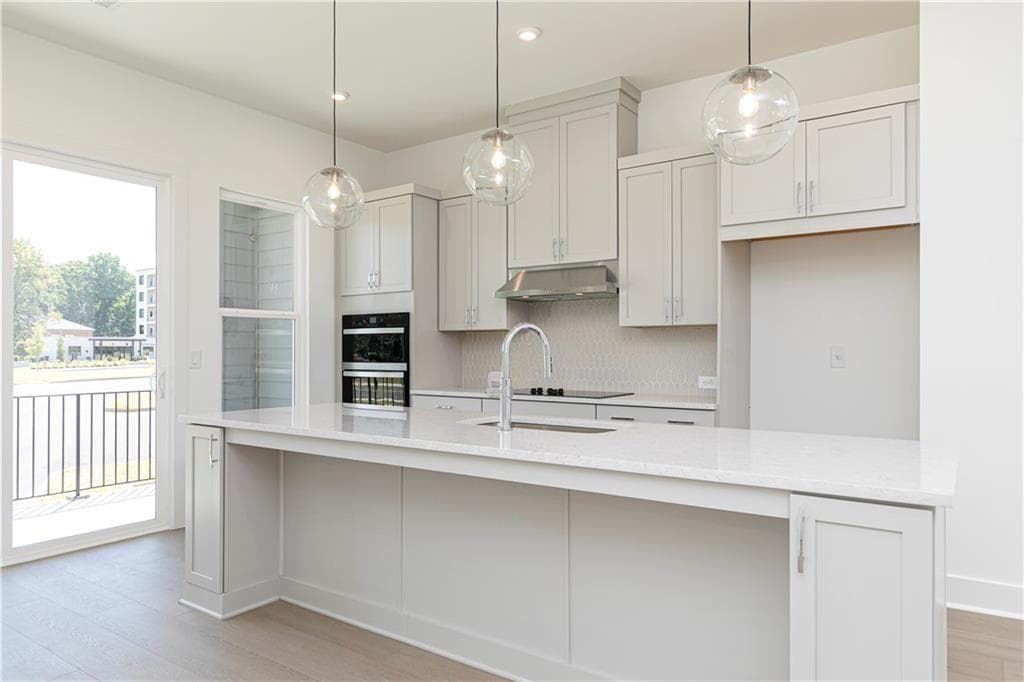 3 bedroom, 4 bathroom, 2,070 sq ft townhouse for sale at 4451 Gradient Lane, Chamblee, GA 30341 — photo 6