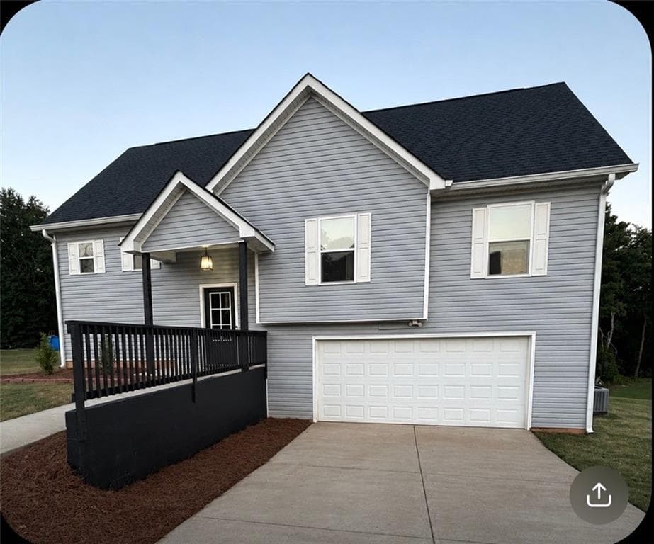4 bedroom, 3 bathroom, 1,834 sq ft single family residence for sale at 129 Grizzly Trail, Carrollton, GA 30117 — photo 3