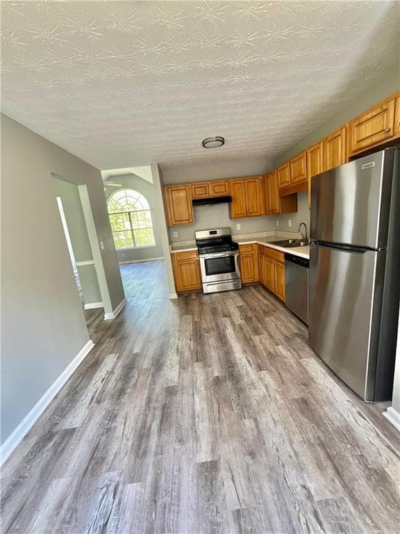 4 bedroom, 3 bathroom, 2,170 sq ft single family residence for sale at 528 Harvick Circle, Stockbridge, GA 30281 — photo 9